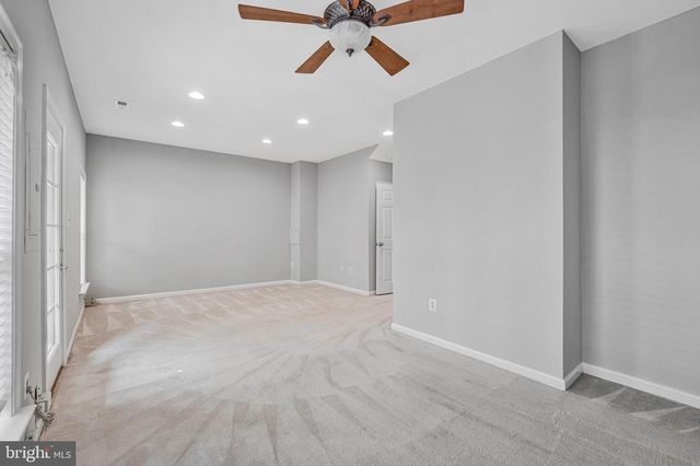2849 LAURA GAE CIR, Vienna, VA 22180