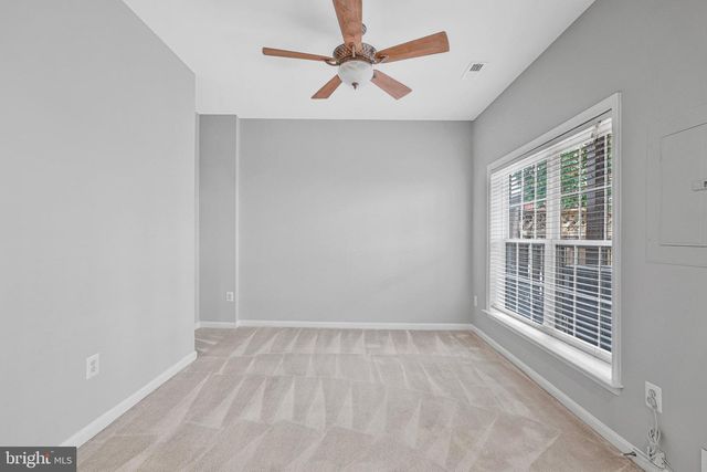 2849 LAURA GAE CIR, Vienna, VA 22180