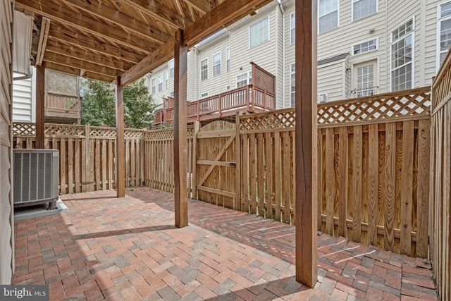 2849 LAURA GAE CIR, Vienna, VA 22180