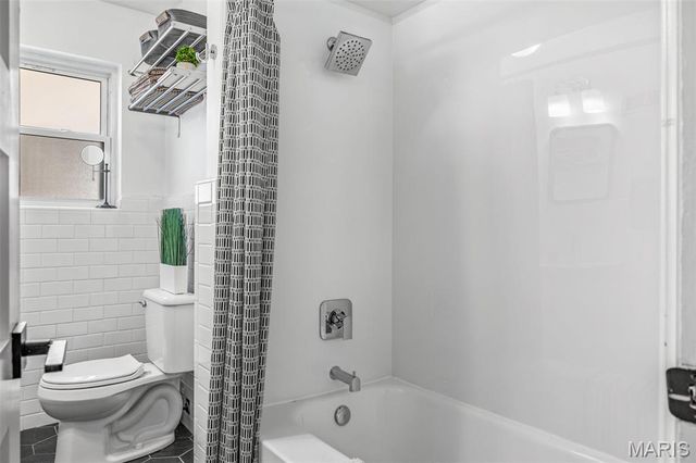7225 Amherst Avenue, University City, MO 63130