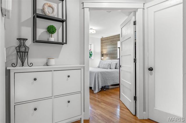 7225 Amherst Avenue, University City, MO 63130