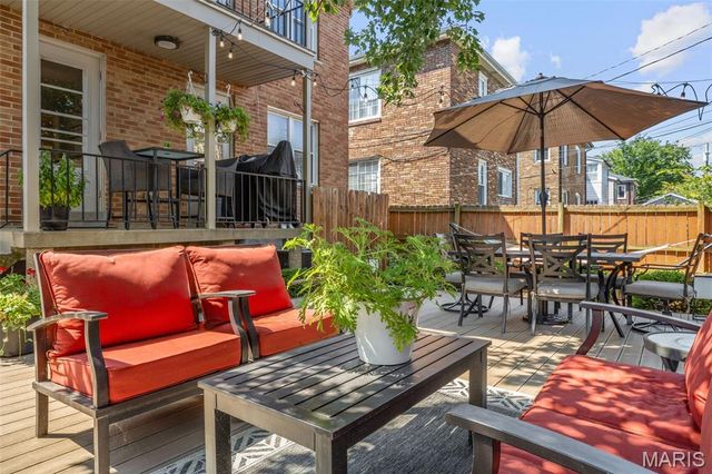 7225 Amherst Avenue, University City, MO 63130