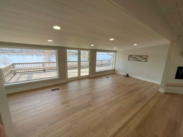 839 Lakeview Dr, Jefferson, TX 75657