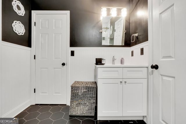 7093 Sweetwater Valley, Stone Mountain, GA 30087