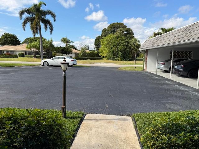 340 Orange Tree Drive 1, Atlantis, FL 33462