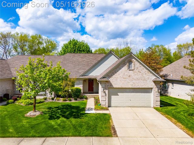 1945 Avalon Drive, Sterling Heights, MI 48310
