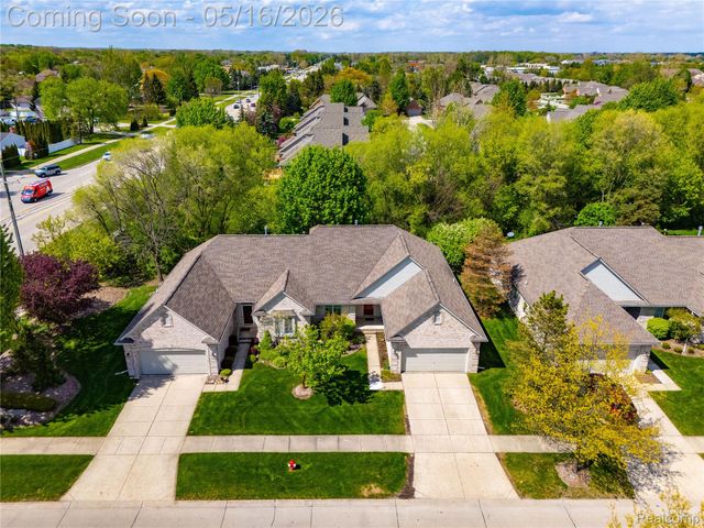 1945 Avalon Drive, Sterling Heights, MI 48310