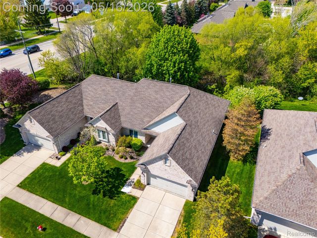 1945 Avalon Drive, Sterling Heights, MI 48310