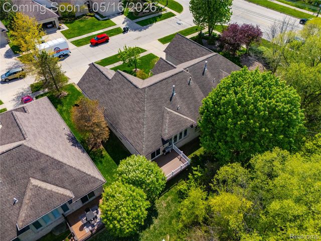 1945 Avalon Drive, Sterling Heights, MI 48310