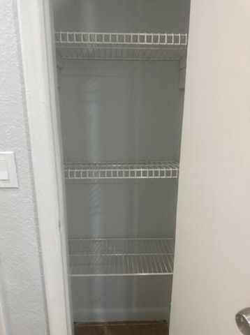 332 SW 2nd Place 3, Pompano Beach, FL 33060