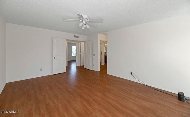 10107 W MEADOWBROOK Avenue, Phoenix, AZ 85037