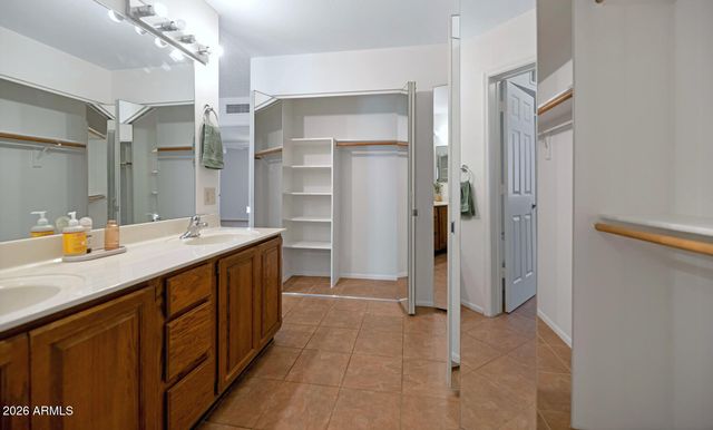 10107 W MEADOWBROOK Avenue, Phoenix, AZ 85037