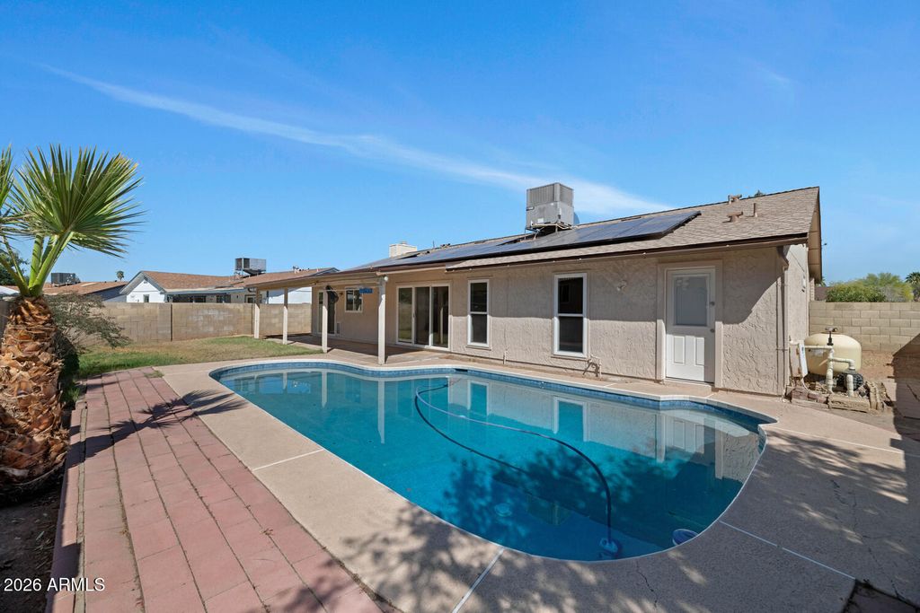 Image 26 of property listing at 10107 W MEADOWBROOK Avenue, Phoenix, AZ 85037