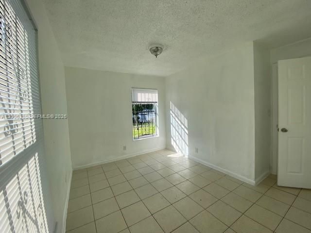 3929 NW 207th St Rd, Miami Gardens, FL 33055
