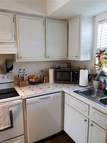 864 Courtington LN 1, Fort Myers, FL 33919