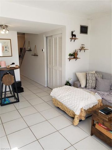 864 Courtington LN 1, Fort Myers, FL 33919