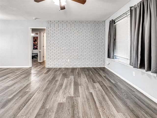 2103 N Tucker Avenue, Shawnee, OK 74804