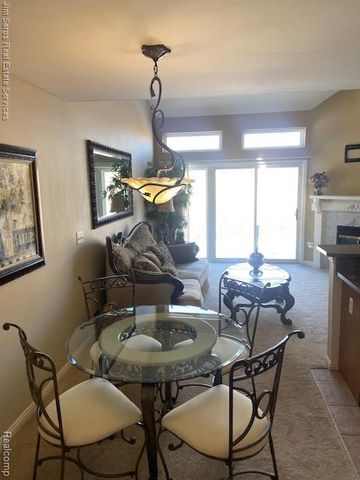 35017 Windsor Drive, New Baltimore, MI 48047