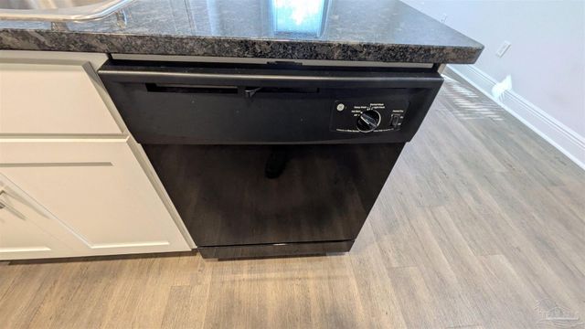 313 N Navy Blvd 2D, Pensacola, FL 32507