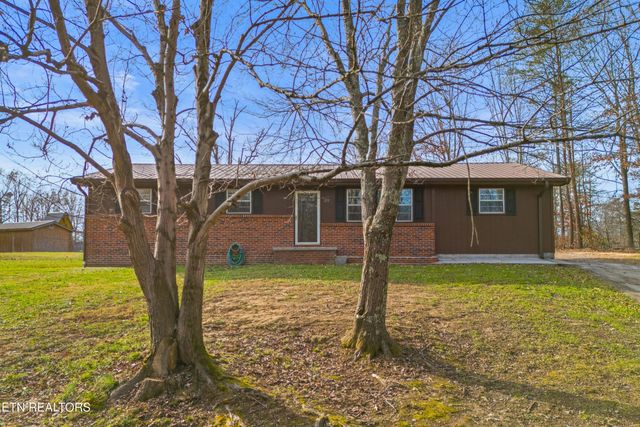 211 Shady Lane Ave, Rogersville, TN 37857