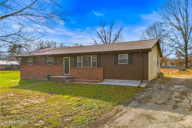 211 Shady Lane Ave, Rogersville, TN 37857