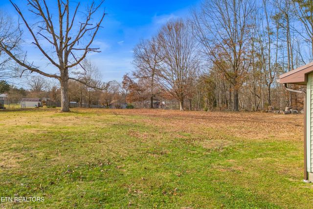 211 Shady Lane Ave, Rogersville, TN 37857