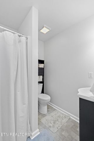 211 Shady Lane Ave, Rogersville, TN 37857