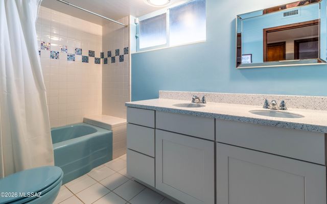 3959 N Camino Sinuoso, Tucson, AZ 85718