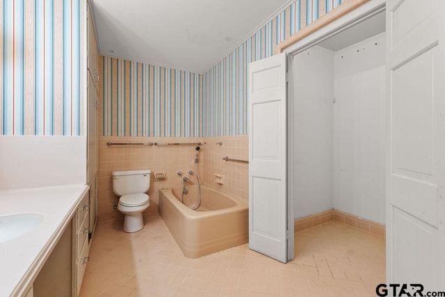 255 County Road 2660, Mineola, TX 75773