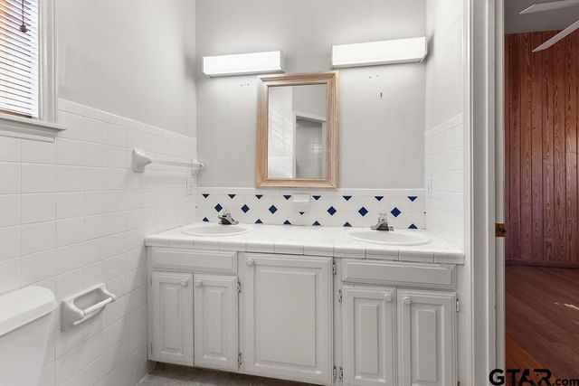 255 County Road 2660, Mineola, TX 75773