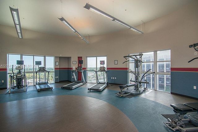 7280 SW 89th Street D502, Miami, FL 33156