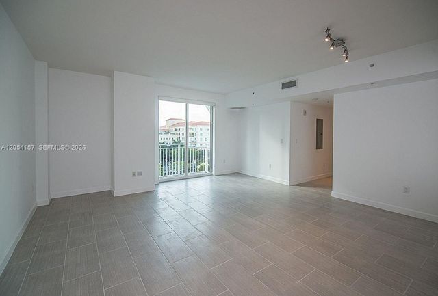 7280 SW 89th Street D502, Miami, FL 33156