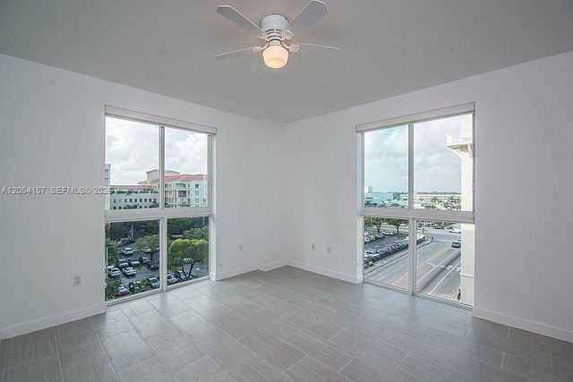 7280 SW 89th Street D502, Miami, FL 33156