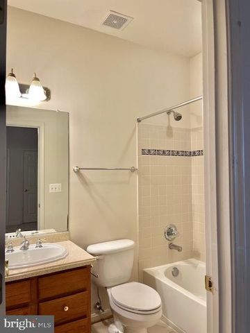 9308 RUSTIC BREEZE CT, Bristow, VA 20136