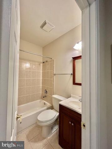 9308 RUSTIC BREEZE CT, Bristow, VA 20136