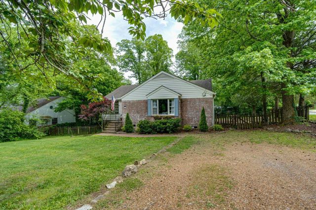 212 Wendy Trail, Lookout Mountain, GA 30750