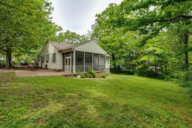 212 Wendy Trail, Lookout Mountain, GA 30750