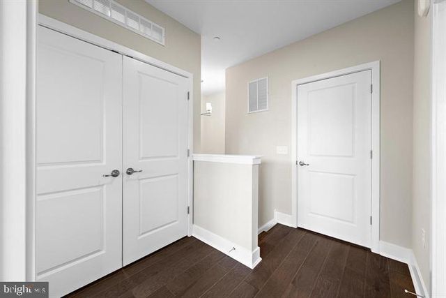 161 LEONA STEWART, Pennington, NJ 08534