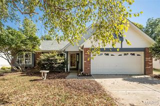 114 Greenstone Drive, St Charles, MO 63303
