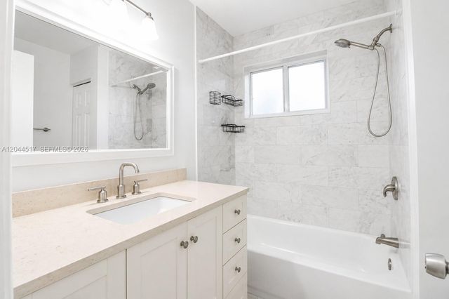 15445 SW 99th Ave 15445, Miami, FL 33157