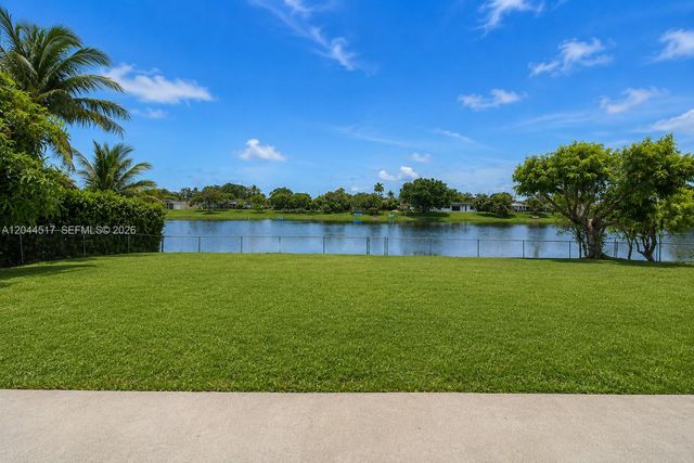 15445 SW 99th Ave 15445, Miami, FL 33157