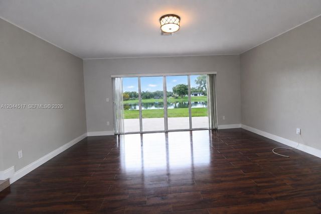 15445 SW 99th Ave 15445, Miami, FL 33157