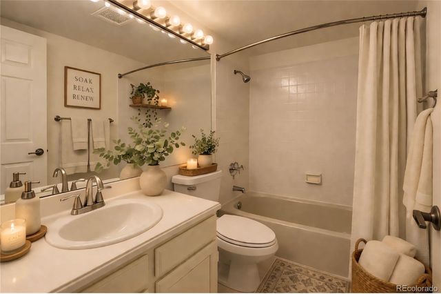 7000 E Quincy Avenue 217, Denver, CO 80237