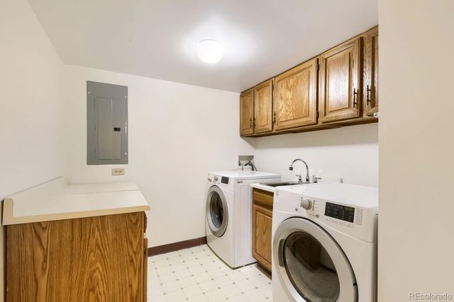 7000 E Quincy Avenue 217, Denver, CO 80237