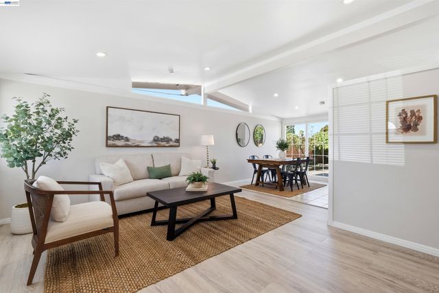 27767 Coronado Way, Hayward, CA 94545
