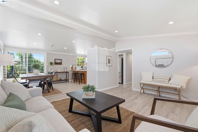 27767 Coronado Way, Hayward, CA 94545