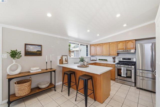 27767 Coronado Way, Hayward, CA 94545