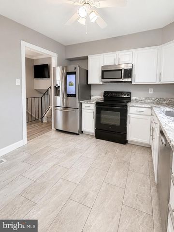 206 MOUNTAIN VIEW CT, Hyattsville, MD 20785