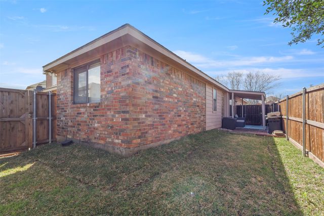 1328 Dallshan Drive, Carrollton, TX 75007