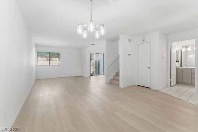 2220 Pine Breeze Lane 102, Las Vegas, NV 89119